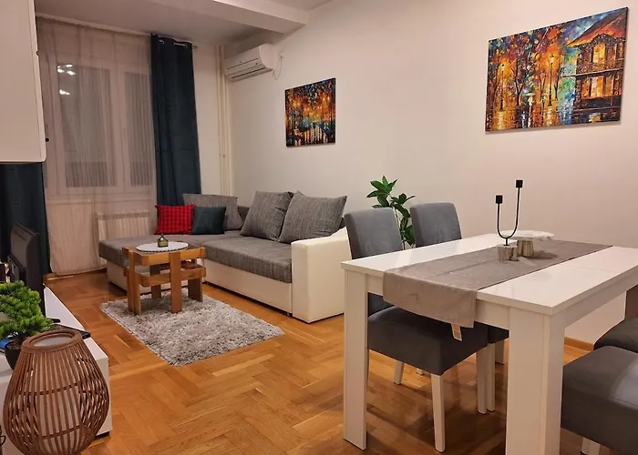 Nika Vracar 贝尔格莱德